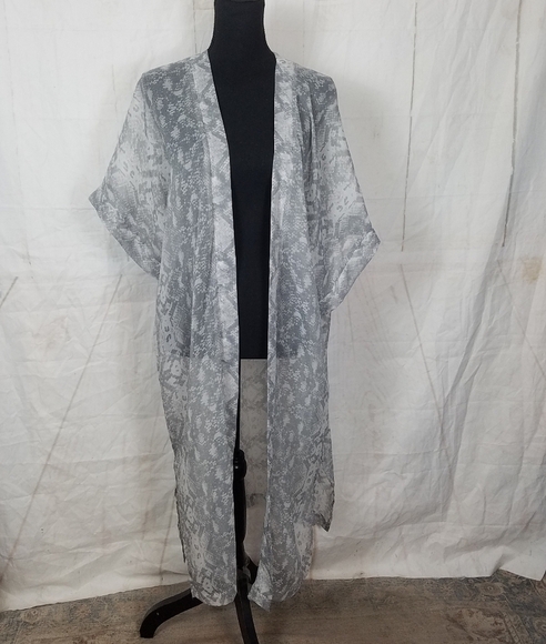 Rachel Zoe  snake print kimono open front - Picture 1 of 6